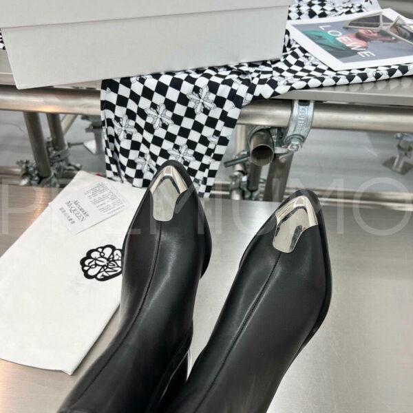 Alexander McQueen сапоги PR997151 8
