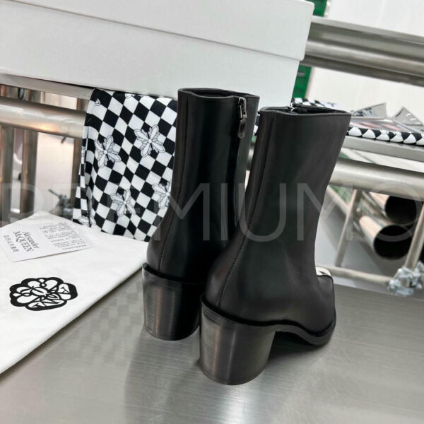 Alexander McQueen сапоги PR997151 6