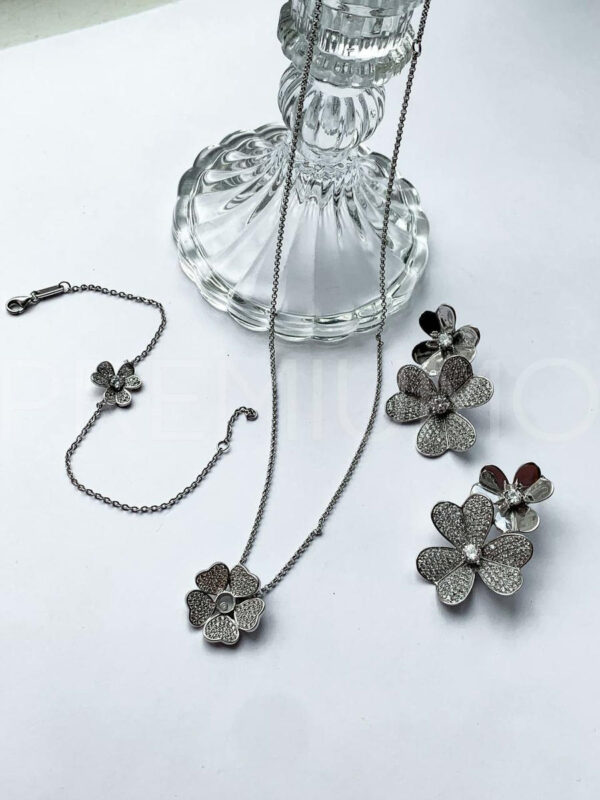 Van Cleef & Arpels серьги PR292158 3