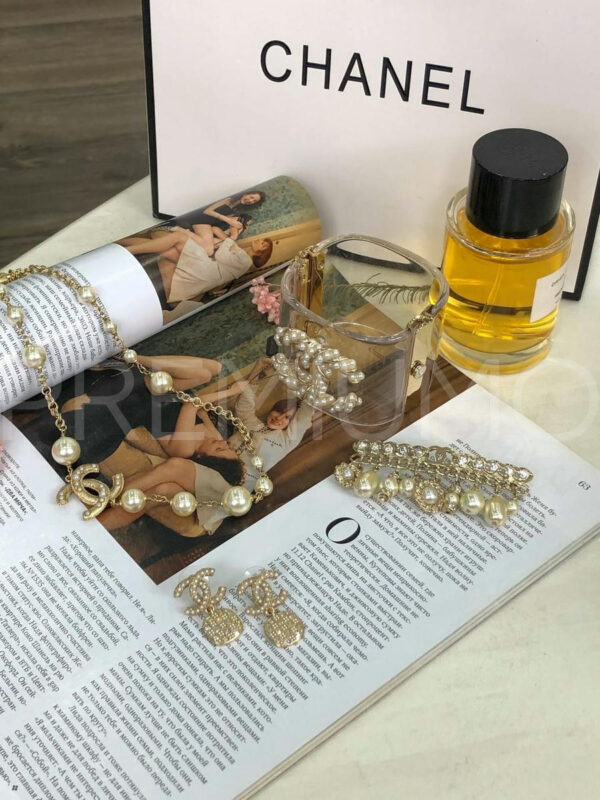 Chanel брошь PR391608 2