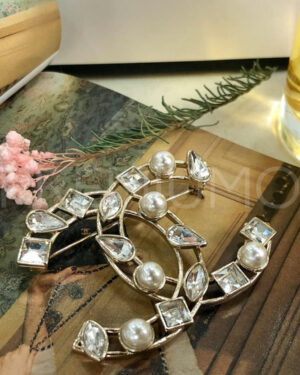 Chanel брошь PR480386