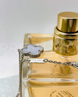 Van Cleef & Arpels подвеска PR893350