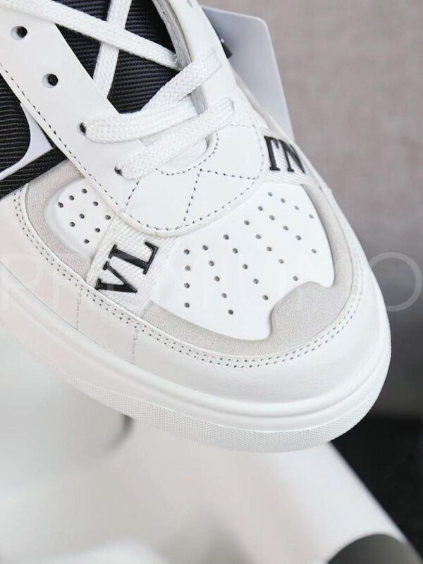 Valentino кроссовки PR727302 9