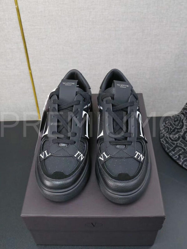 Valentino кроссовки PR134138 4