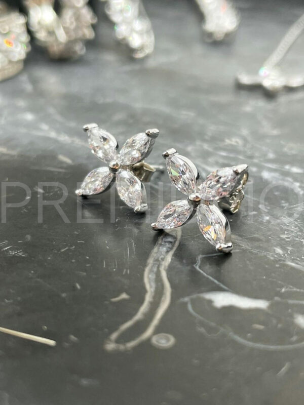 Tiffany & Co. серьги PR851841