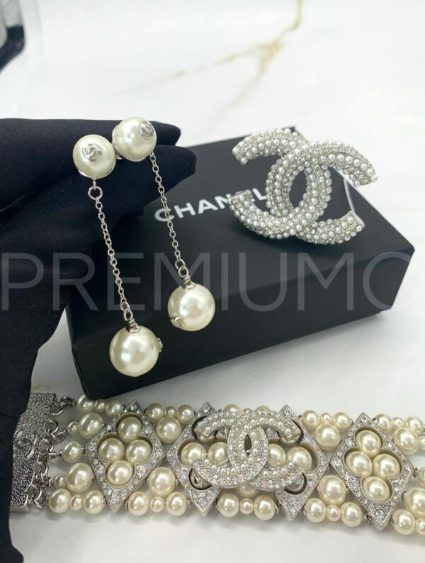 Chanel брошь PR542948 2