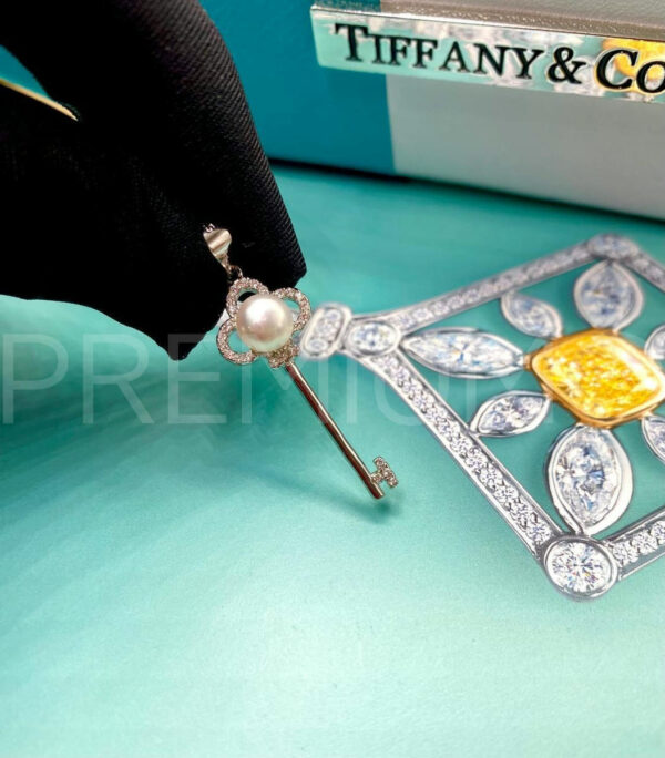 Tiffany & Co. кулон PR643644