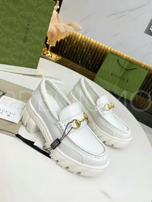 Gucci лоферы PR324965