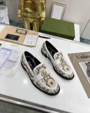 Gucci лоферы PR343992