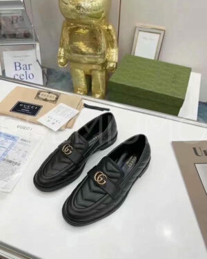 Gucci лоферы PR473705