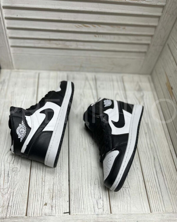 Nike кроссовки PR100991 4