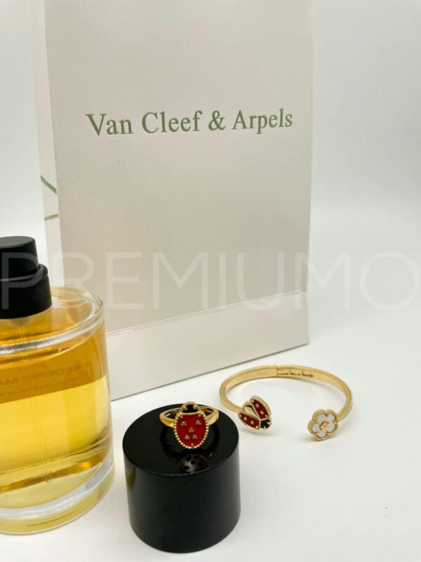 Van Cleef & Arpels кольцо PR407415