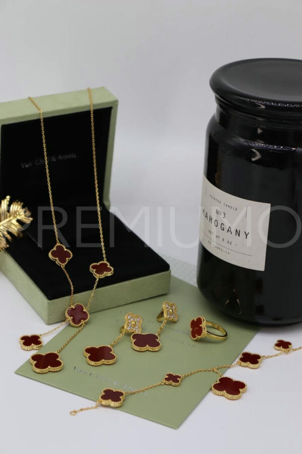 Van Cleef & Arpels Колье PR168269