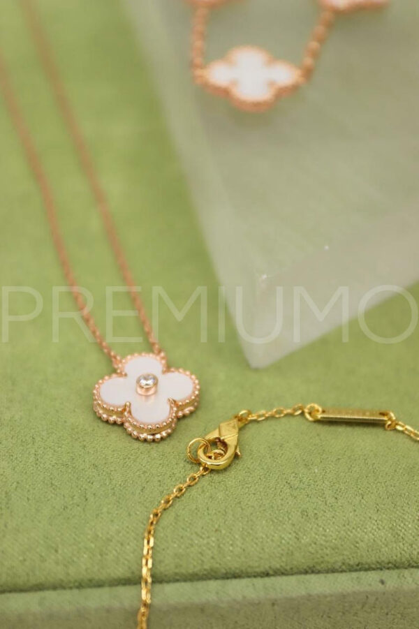 Van Cleef & Arpels подвеска PR249725 4