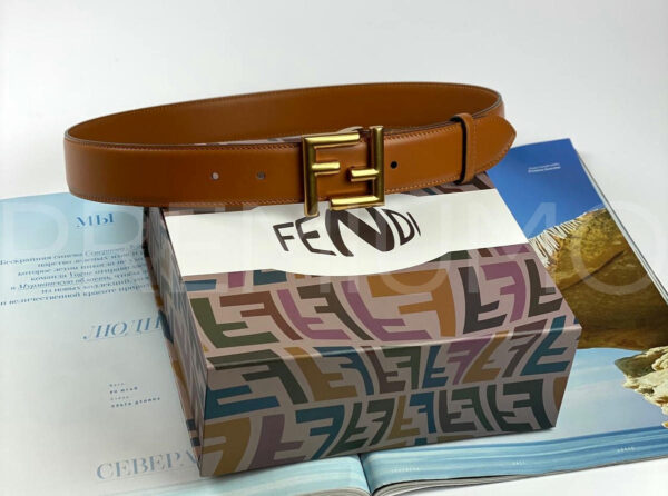 Fendi ремень PR828276 2