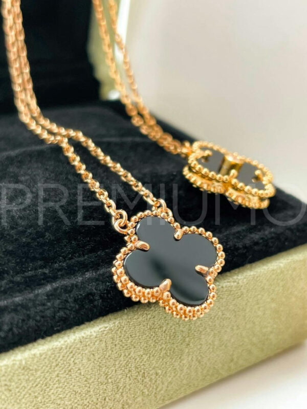 Van Cleef & Arpels подвеска PR460340