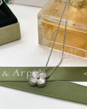 Van Cleef & Arpels подвеска PR170777