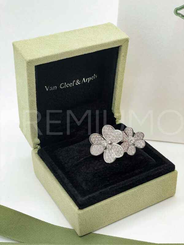 Van Cleef & Arpels кольцо PR576591 2