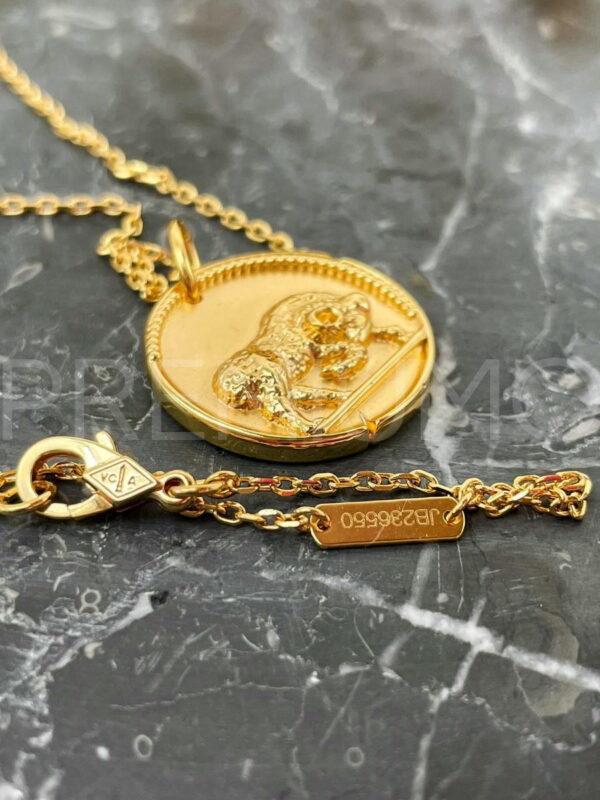 Van Cleef & Arpels кулон PR374345 4