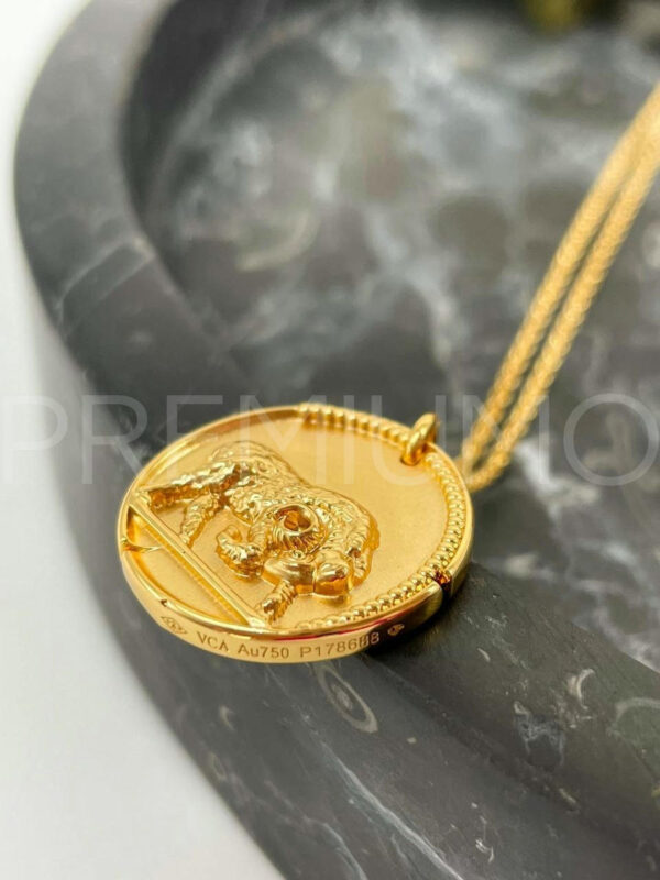 Van Cleef & Arpels кулон PR374345 3