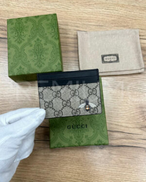 Gucci картхолдер PR674890