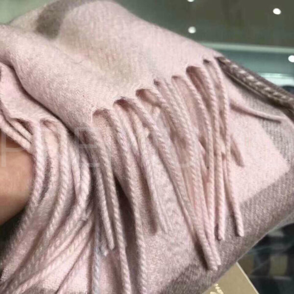 Burberry шарф PR861242 3