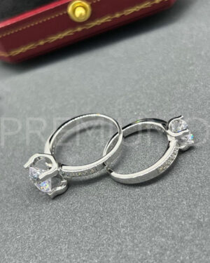 Cartier кольцо 0,8к PR369174