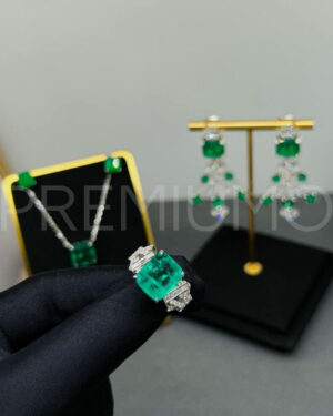 Graff кольцо с большим камнем PR624899 Graff кольцо с большим камнем PR624899