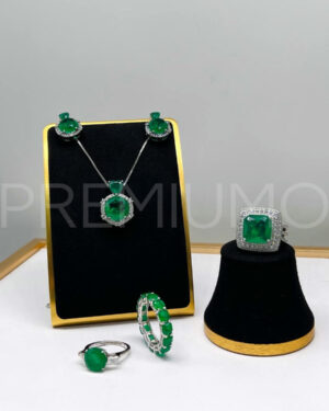 Graff кольцо с одним камнем PR129387 Graff кольцо с одним камнем PR129387