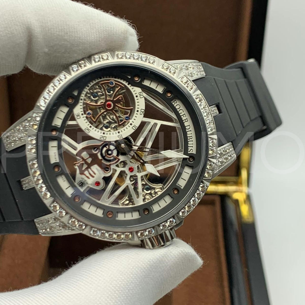 Roger Dubuis часы PR933581 5 Roger Dubuis часы PR933581 5