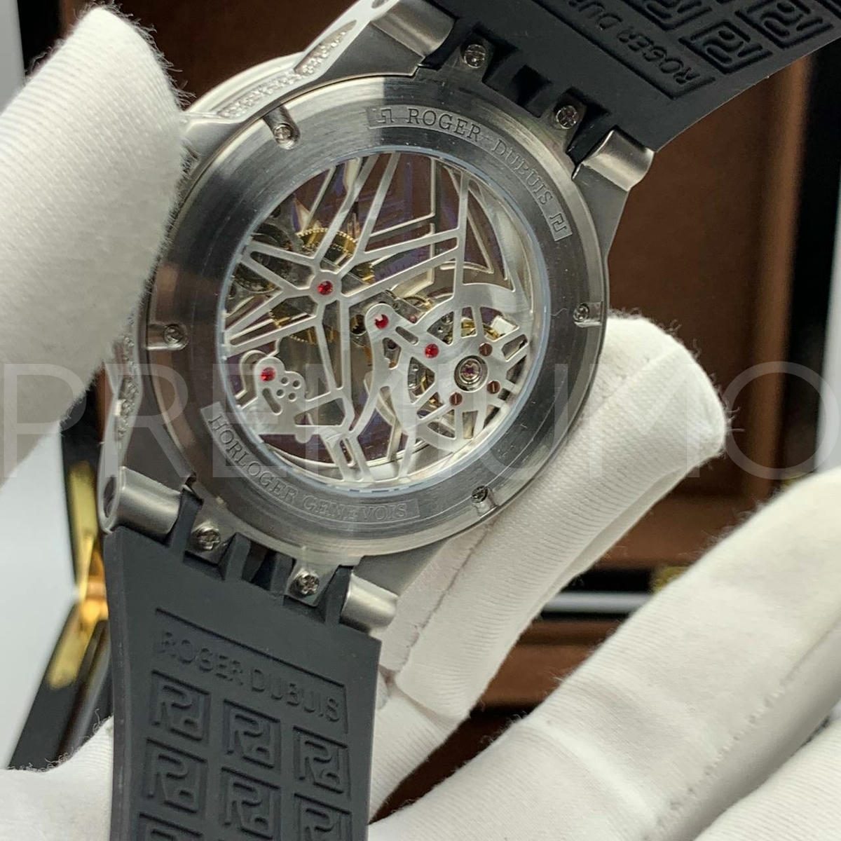 Roger Dubuis часы PR933581 6 Roger Dubuis часы PR933581 6