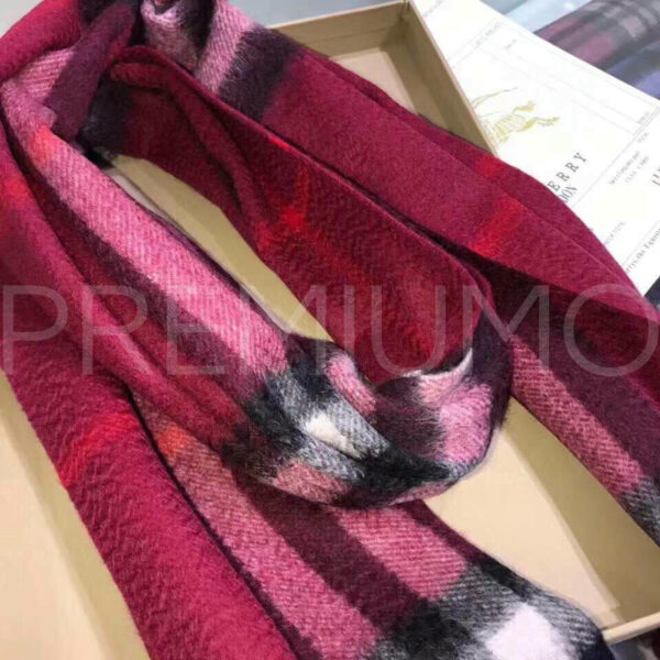 Burberry шарф PR946207 3