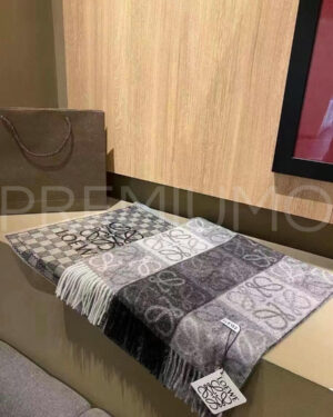Loewe шарф PR549099