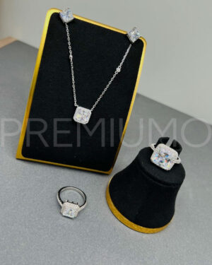 Graff кольцо с большим камнем PR848195