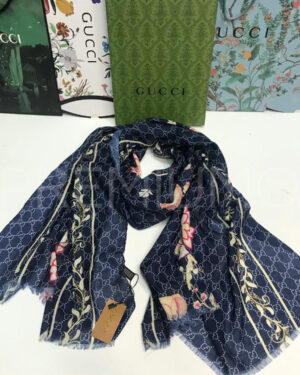 Gucci платок PR506037