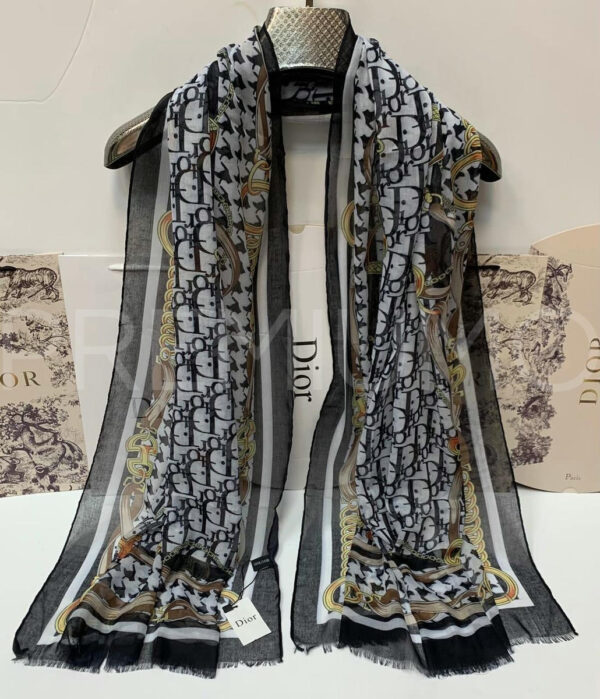 Christian Dior палантин PR363580 2