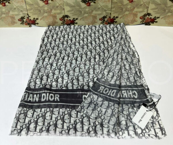 Christian Dior палантин PR158231