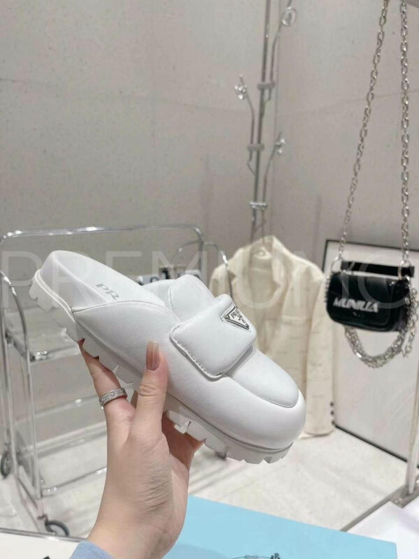 Prada мюли PR491847 4
