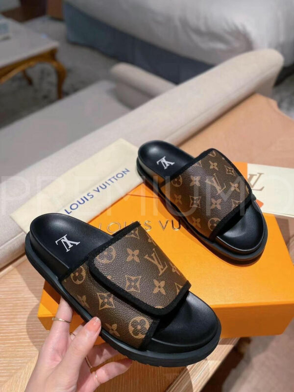 Louis Vuitton шлепанцы PR438839