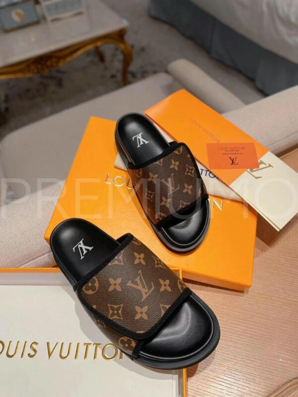 Louis Vuitton шлепанцы PR438839 3