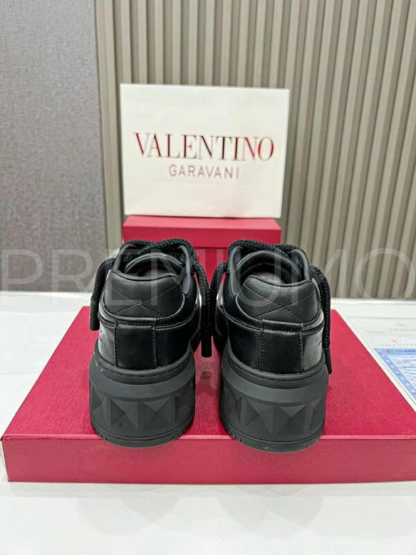 Valentino кроссовки PR747935 9