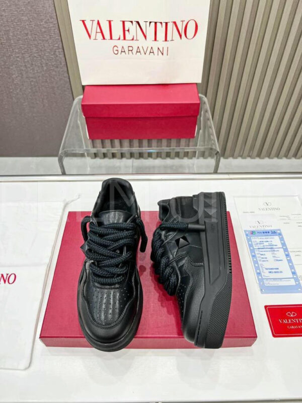 Valentino кроссовки PR747935 8