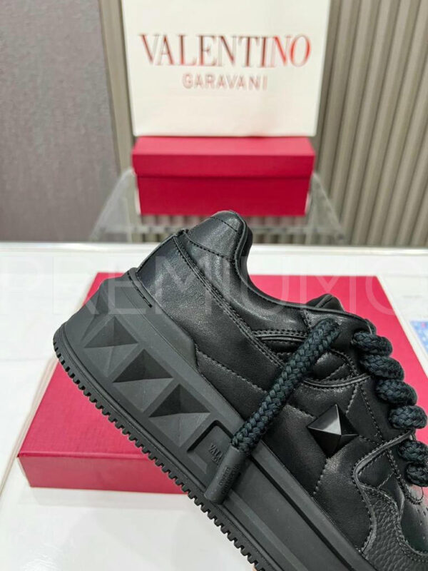 Valentino кроссовки PR747935 10