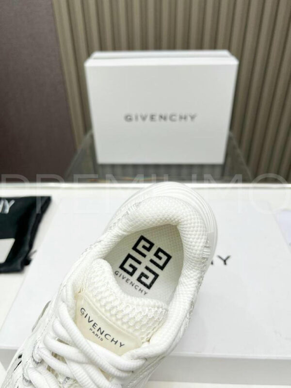Givenchy кроссовки PR958797 7