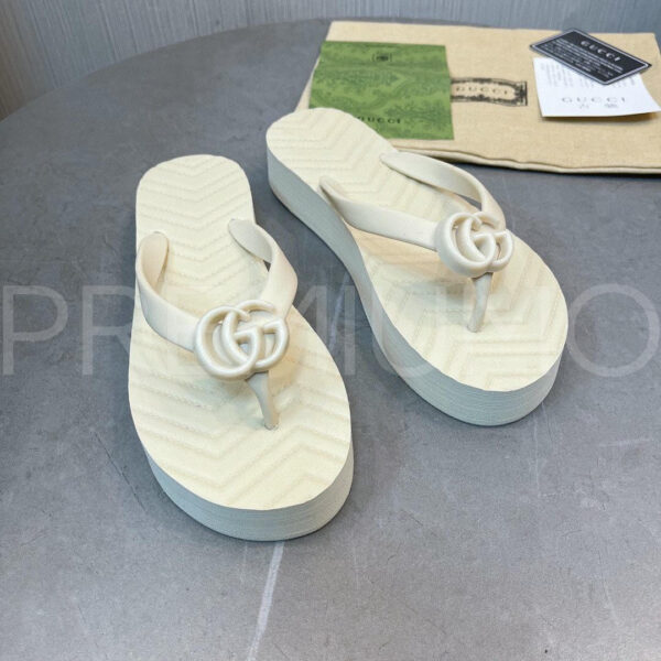 Gucci шлепанцы PR325758 5