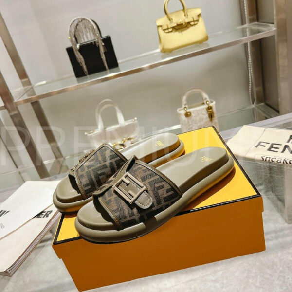 Fendi шлепанцы PR459428
