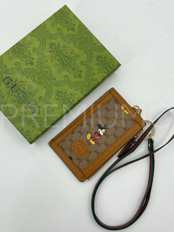 Gucci картхолдер PR950331