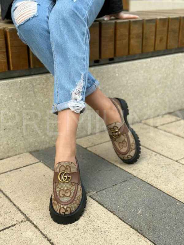 Gucci лоферы PR965898 4