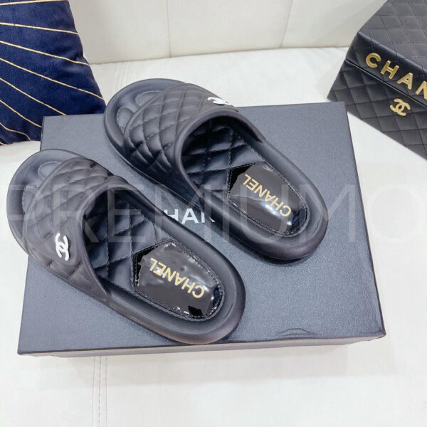 Chanel шлепанцы PR375084 3