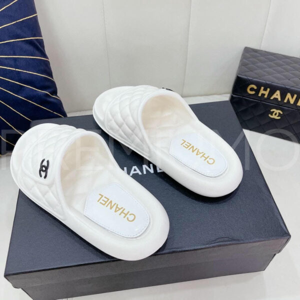 Chanel шлепанцы PR581878 5